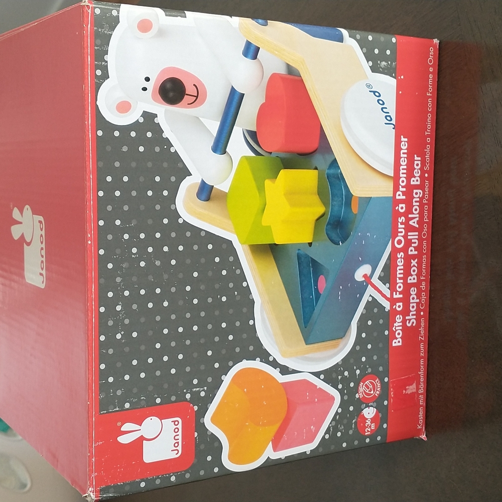 Janod shape sorter